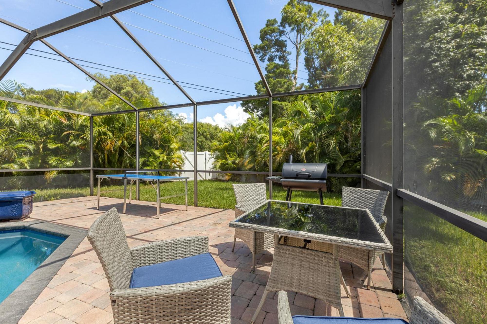 Relaxing Coastal Comfort - Heated Pool Clearwater Exterior foto